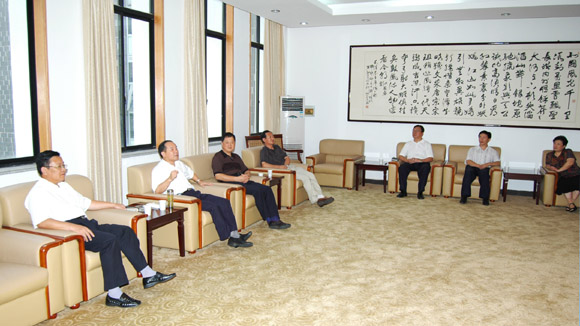 省委组织部副部长詹福稳来我校调研